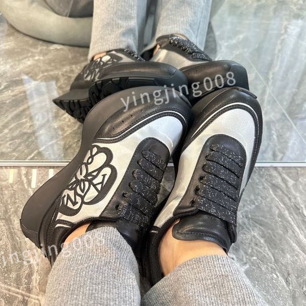 

luxurys ladies graffiti white shoes mens leather casual shoes platforms print fashion personality couple sneakers women xinshidai230403, Black