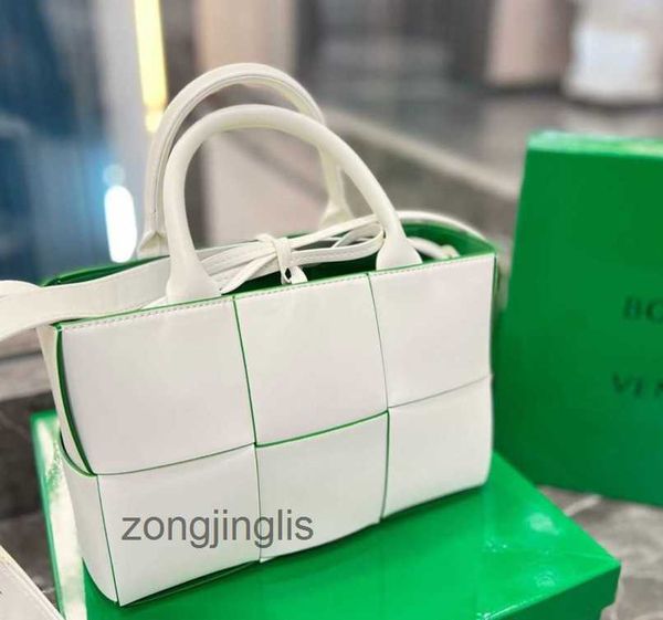 

authentic woven venetas the tote bag designer handbottegas bags tote spring fashion summer shoulder cassettes with large capacity 24x17cm ou