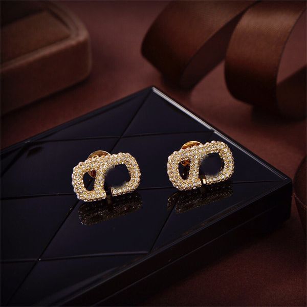 

designer charm earring v logo fashion hoop jewelry stud earing women luxury crystal pearl earring jeweler gifts lnv3, Golden