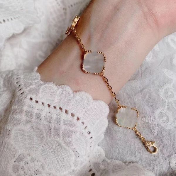 

fashion classic 4/four leaf clover charm bracelets bangle chain 18k gold agate shell mother-of-pearl for women&girl wedding mother' day, Black
