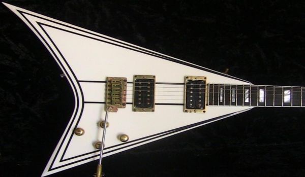 

randy rhoads rr 1 black pinstripe white flying v electric guitar gold hardware block mop inlay tremolo bridge whammy bar4421636