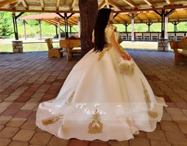 

white satin caftan evening dresses plus size 2022 off shoulder gold lace applique arabic prom gowns4850724, Black;red
