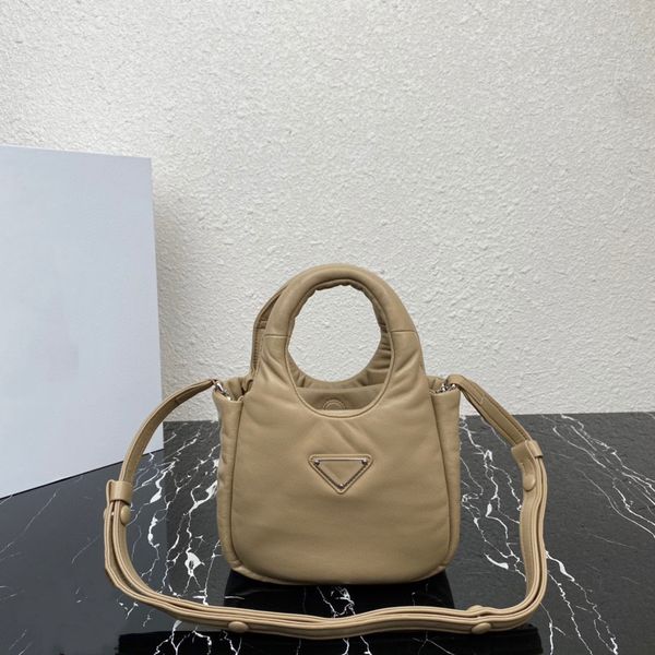 

2023 new women's handbag high-end quality vegetable blue child sheepskin material shoulder bag fashion crossbody bag shoulder strap rem