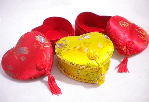 

craft lace heart shaped boxes wedding bride groom favor candy box silk brocade tassel decorative storage case cardboard packaging 1858827