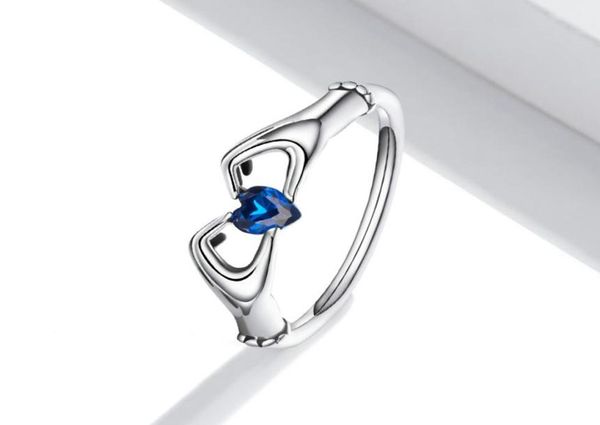 

amazon039s new jewelry with side stones hands than heart treasure blue love ring european and american s925 silver valentine08007697