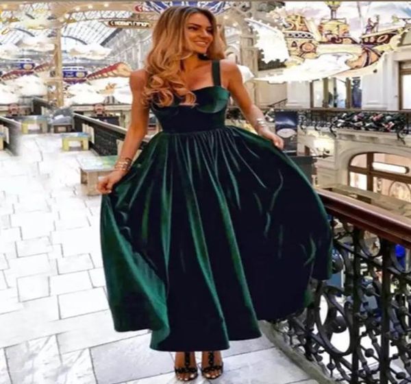 

emerald green velvet prom dresses 2022 simple straps formal a line party gows plain short evening gowns zipper up back6025705, Black