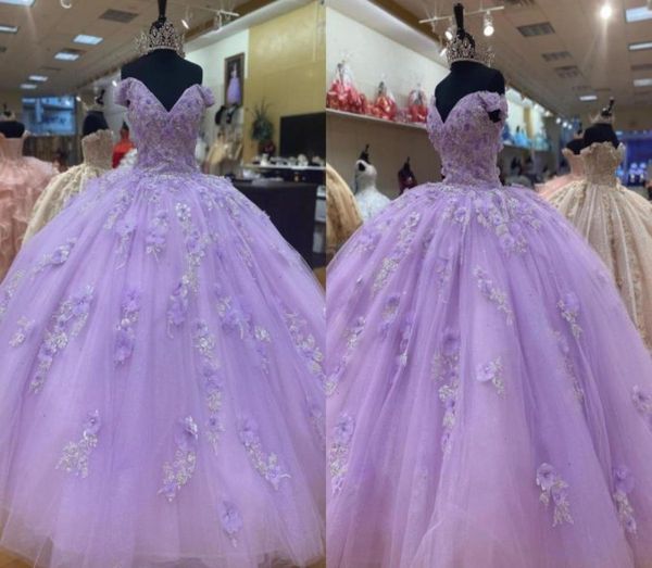 

2022 pretty sliver lace lilac tulle quinceanera dresses ball gown off the shoulder with sleeves 3d floral flowers corset mexican c9487628, Blue;red