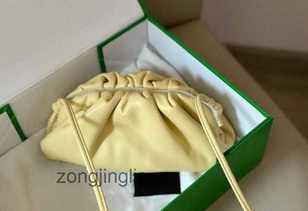 

authentic womens wrinkled ladies versatile lady bottegas classic cowhide the tote bag designer hand pouch cloud bags dumpling venetas leathe