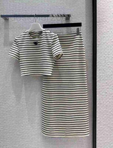 

two piece dress designer 23 spring/summer french casual letter triangle short t-shirt contrast stripe half skirt set fclp, White