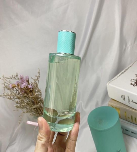 

2020 new perfume for woman love for her fragrance 90ml woody edt lasting makeup spray bottling 9924273