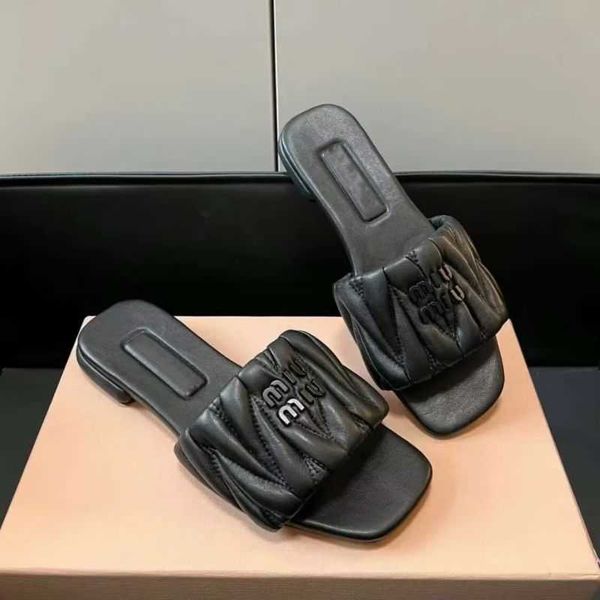 

sandals shoes women slide designer mius family's beach new line for summer high-end celebrities fairies wear comfortable flat bottomed
