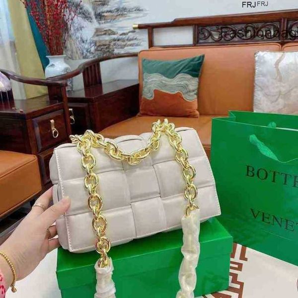

bottegas bags venetas cassettes designer bag bottegass women messenger classic fashion womens single chain shoulder pillow handbag yvjx have