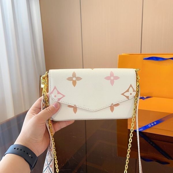 

2023 summer new women's bag single shoulder crossbody handheld fashion bag
