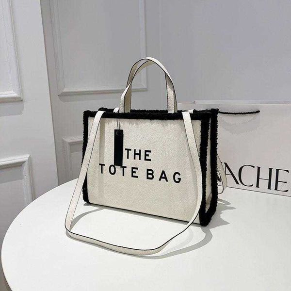 

designer bag ma bag tote women's autumn and winter new plush smaller quality single shoulder crossbody bags rrrr