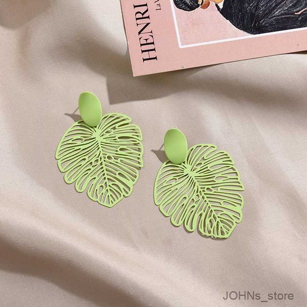 

stud simple candy leaves earrings for women fashion fresh personality plant earrings jewelry accessories r230630, Golden;silver