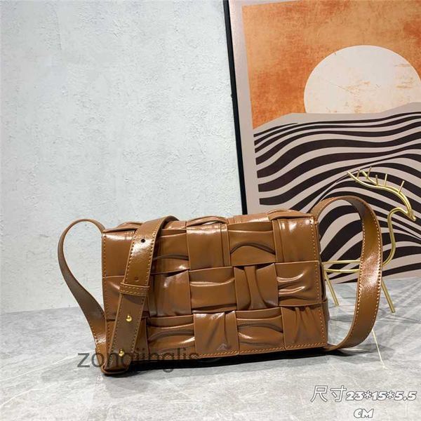 

the tote bag designer luxury venetas cassettes cowhide bags woven square pleated leather fashion one shoulder bottegas messenger plaid porta