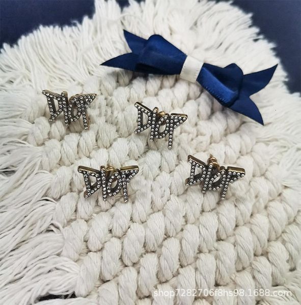 

2021d pearl letter small earrings brass earrings s925 silver needle female7930121, Red;brown