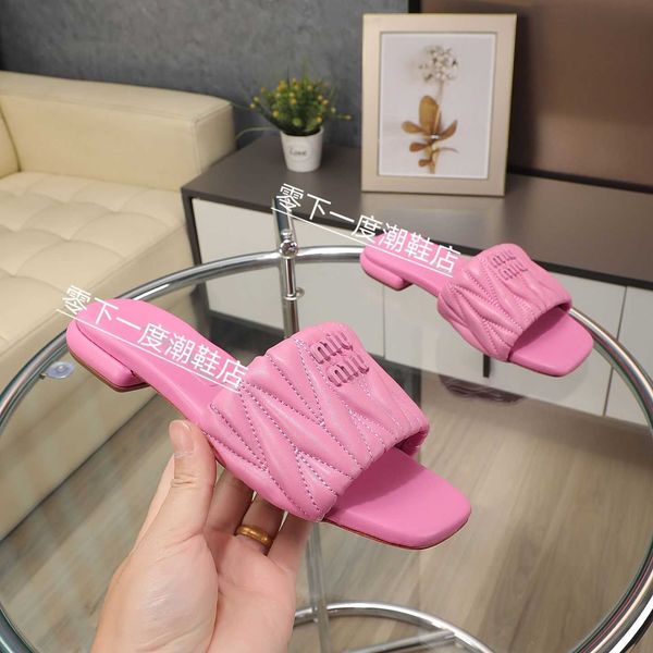 

women designer mius slide beach sandals sheepskin shoes pleated square slippers women's super immortal summer new fashion flat bottom o