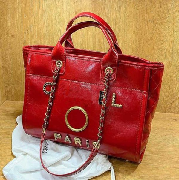 

luxury women's fashion hand bags beach bag brand metal badge classic totes handbags small mini pearl handbag female capacity large leat