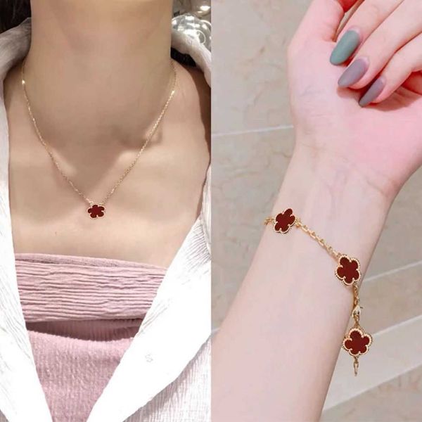

van clover necklace non-fading new gold titanium steel four-leaf clover double-sided bracelet necklace ins, Silver