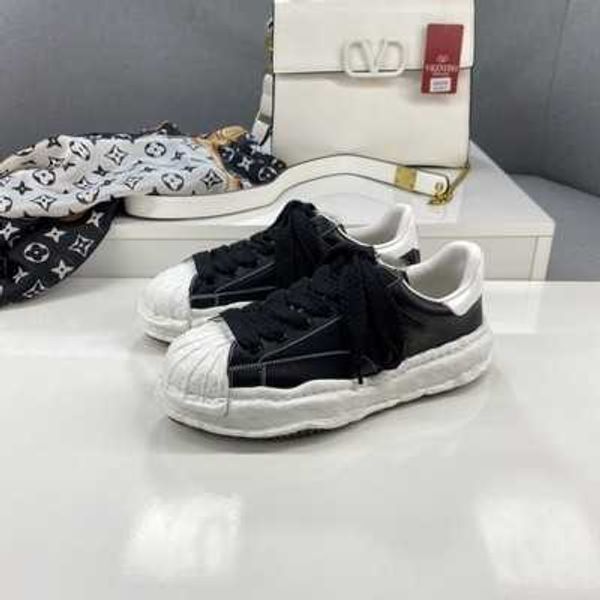 

maison mihara yasuhiro blakey low og mmy shoes canvas sports shoes black white men's and women's sports shoes