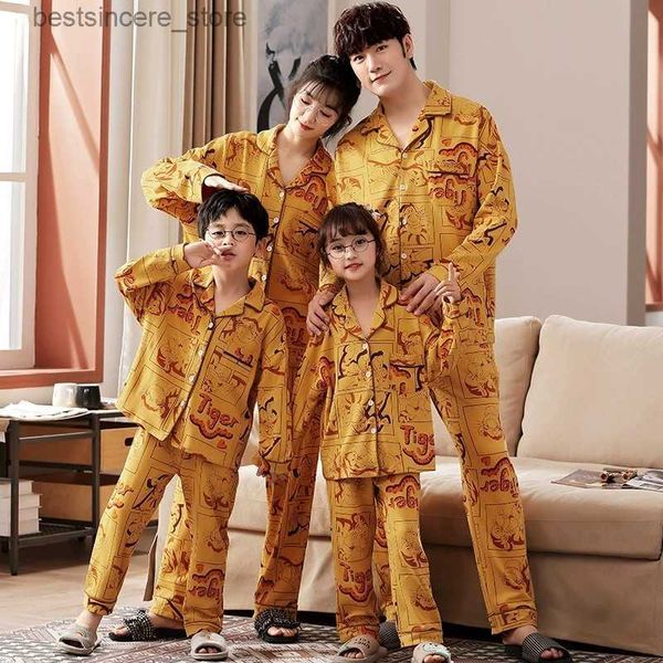 

2022 christmas family pyjama outfits kids nightwear set spring autumn cotton long-sleeved men women home parent-child clothes l230522, Blue
