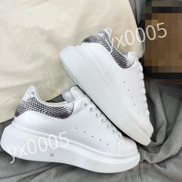 

new luxury men women casual shoes designer shoes classic mens outdoor trainers women comfort platform sneakers size 35-46 xsd230401, Black