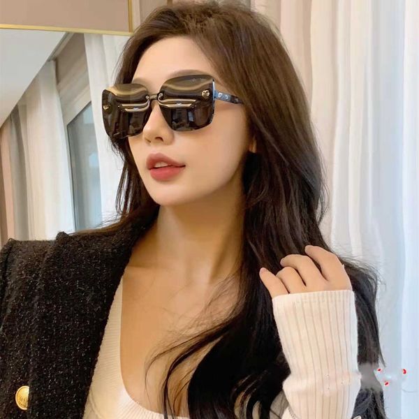 

wholesale of sunglasses new women's polarized box sunglasses net red fashion sunvisors large frame uv protection, White;black