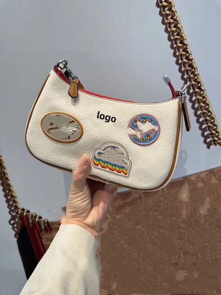 

brand day packs grils bags badge single shoulder underarm bag for going out french high beauty versatile handheld women's storage mobil
