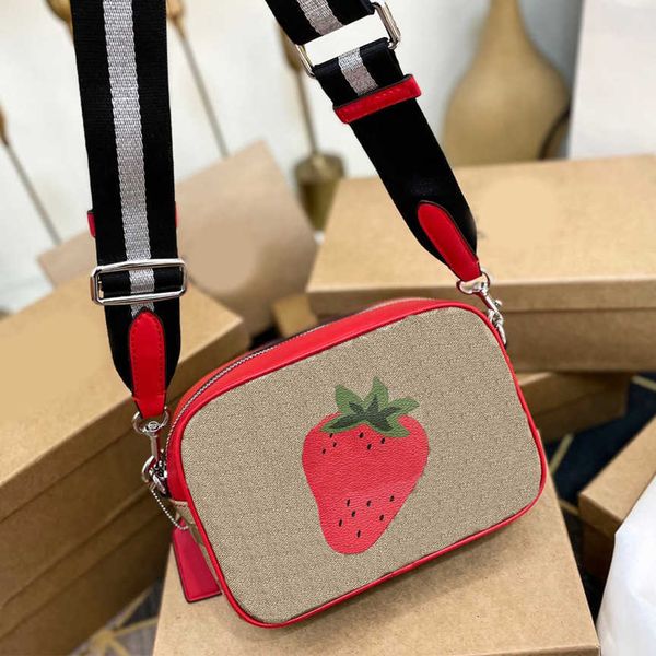 

strawberry shoulder bags women designer camera bags luxurys handbag tote leather designer crossbody female messenger purses 230615