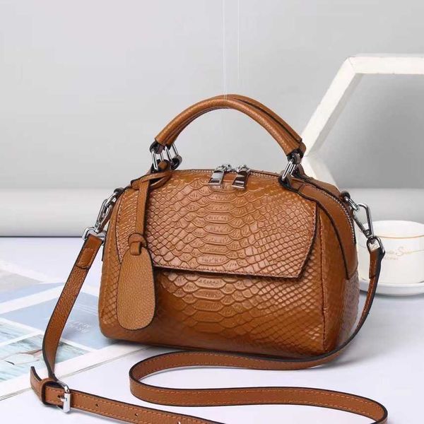 

boston women's bag new fashion versatile leather handheld head layer cowhide small bag single shoulder crossbody bag