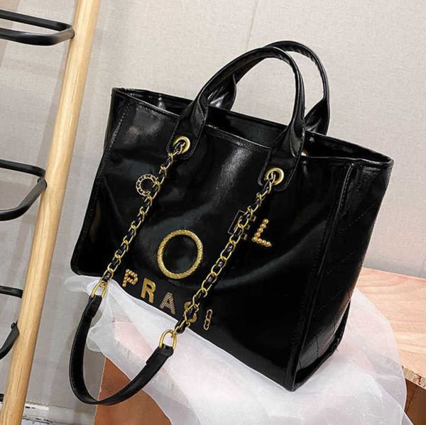 

luxury women's fashion hand bags beach bag brand ch metal badge classic totes handbags small mini pearl handbag female capacity large l