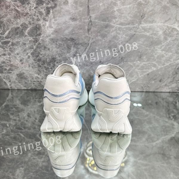 

2023 luxurys ladies graffiti white shoes mens leather casual shoe platforms print fashion personality couple sneakers women xinshidai230403, Black