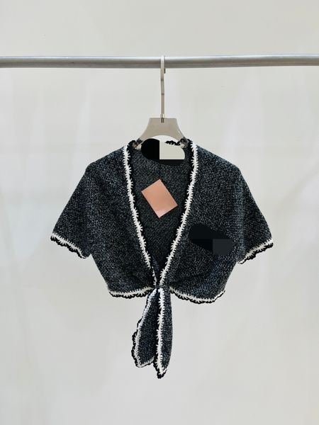 

626 2022 runway summer brand same style sweater striped sleeveless crew neck white black cardigan fashion clothes womens fengjie