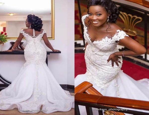 

2023 plus size arabic aso ebi mermaid wedding gowns sheer neck beaded lace bridal dresses robe de marriage1305197, White