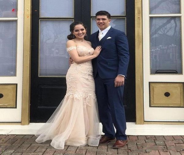 

off the shoulder lace mermaid evening dresses 2021 with appliques sweep train formal prom party gowns plus size4661537, Black;red