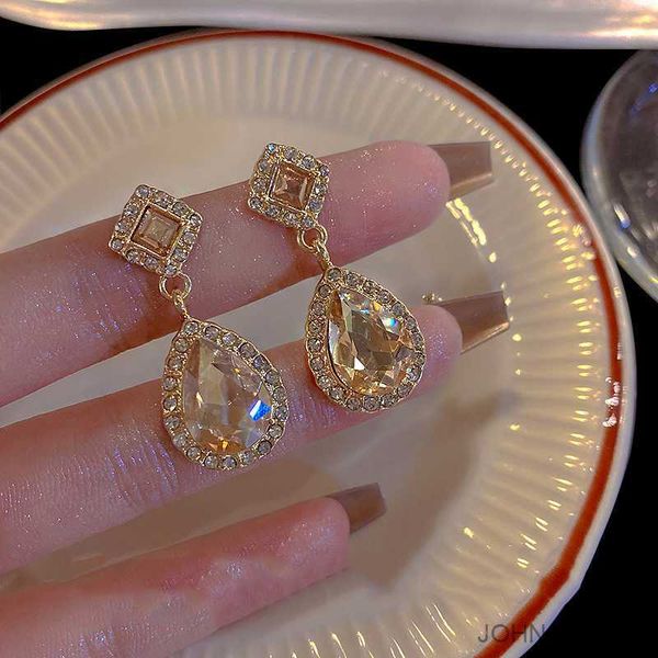 

stud ultra-flash diamond drop-shaped exaggerated stud earrings for women fashion earring daily birthday party jewelry gifts r230630, Golden;silver