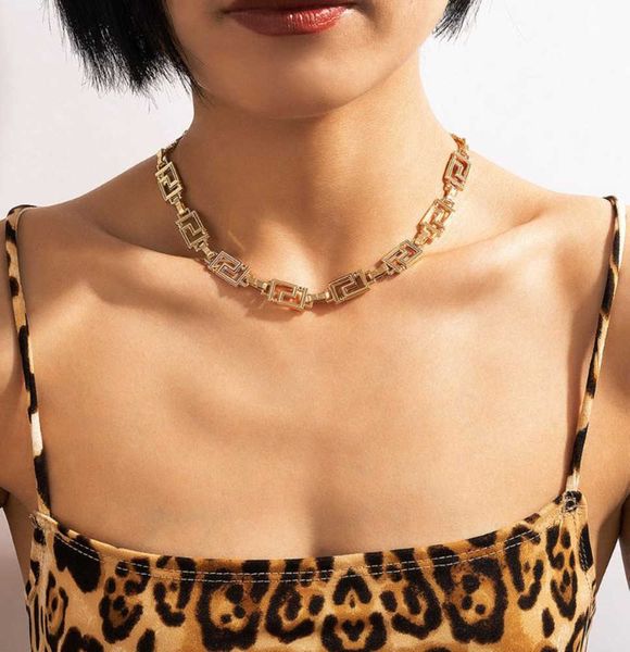 

2023 chokers fashion punk maze great wall pattern short choker for women vintage single-layer necklace exaggerated jewelry, Silver