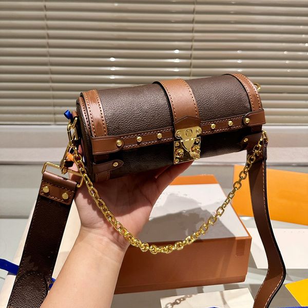 

2023 shoulder bags luxury designer crossbody bag classic handbags vintage handbag lady pochette mini barrel shaped cross body versatile lett