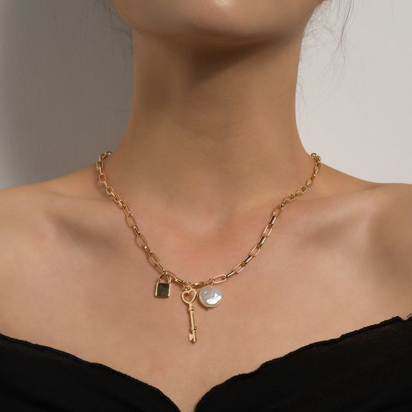 

pendant necklace fashion simple single-layer pearl love key-shaped pendant, temperament short money necklace trendy retro-style with persona, Silver
