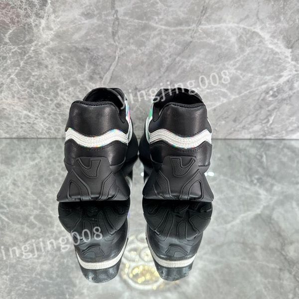 

2023 luxurys ladies graffiti white shoes mens leather casual shoes platforms print fashion personality couple sneakers women xinshidai230403, Black