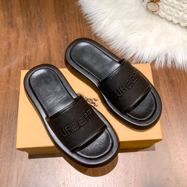 

slipper sandals designer slippers women fashion alphabet slippers luxury summer ladies flip flat rubber gear sole sandals beach 2023, Black