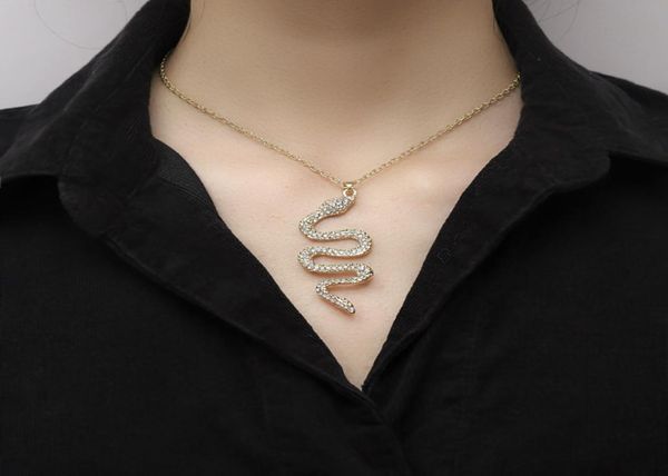 

fashion necklace diamond snake pendants necklace women necklaces gold silver color serpentine necklaces jewelry fashion gifts4301488