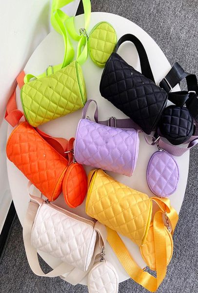 

designer kids circular handbag lady style girls triangle quilted messenger bags with purse children nylon oneshoulder bag a73097268319, Black