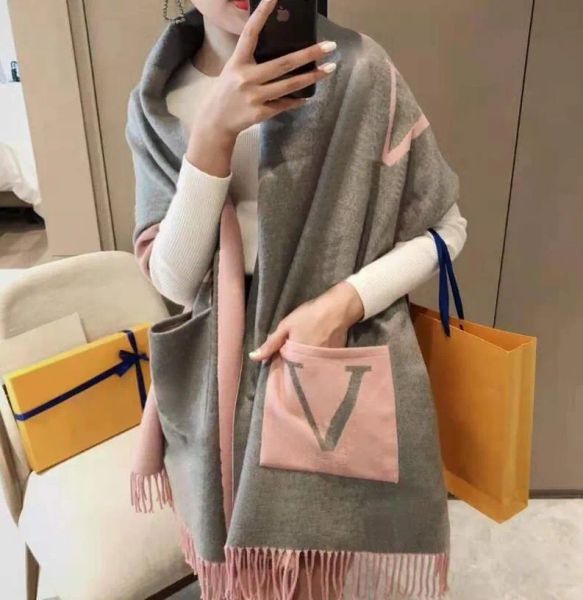 

23WF Fashion Designer Scarf with Geometric Patterns Winter Letters Print Cashmere Scarves for Women Warm Plaid Cotton Shawl Wraps Size 180x65cm