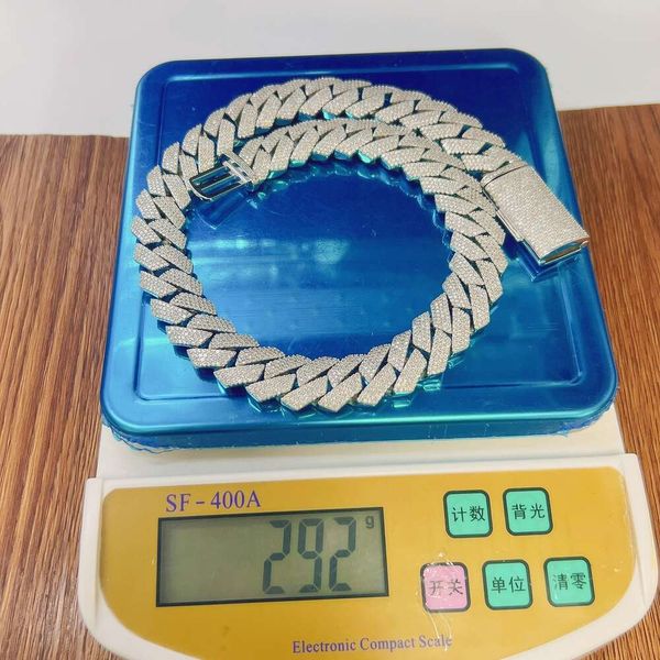 

18Mm Width Iced Out Vvs Moissanite Gemstone Necklaces Sier Miami Cuban Link Chain Men Necklaces