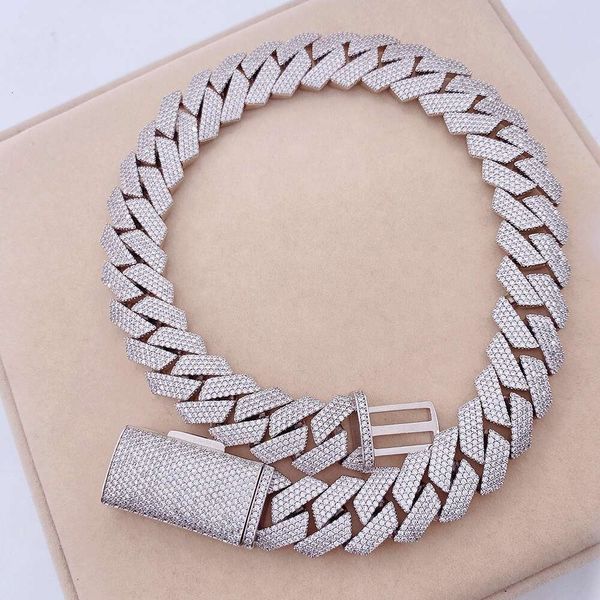 

Buss Down Hip Hop Jewelry 18Mm 4 Rows Iced Out Moissanite Miami Cuban Link Chain