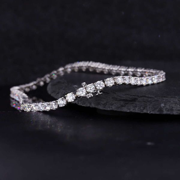 

Starsgem 10k White Solid Gold 3.5mm Brilliant Cut Moissanite Tennis Bracelet Jewelry for Gift