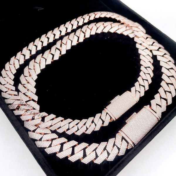 

15Mm 18Mm Width 4Row Moissanite Diamond Sier Iced Out Cuban Link Chain Iced Out Initial Necklace Cuban Link Chain
