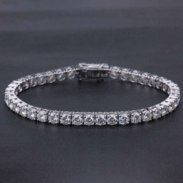 

Starsgem 14k White Solid Gold White Color Moissanite Tennis Bracelet for Gift
